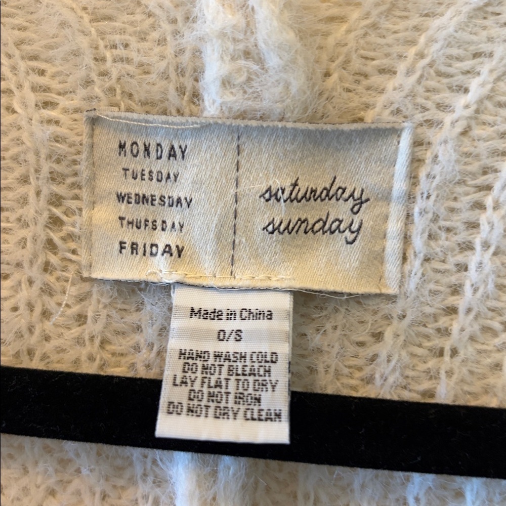 Anthropologie Saturday Sunday Cozy Sweater Poncho O/S - Picture 3 of 4